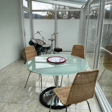 Haus Mit Garten In Landskron * Villach